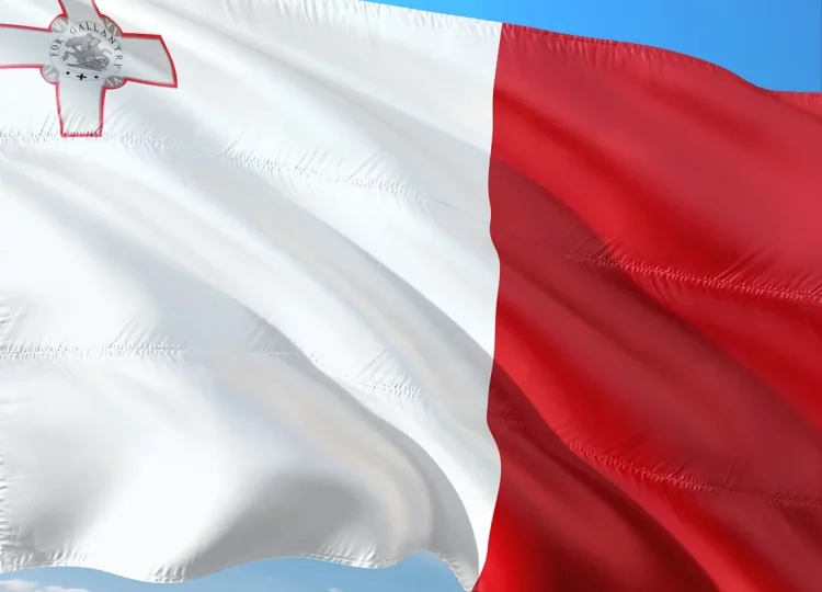 malta_flag